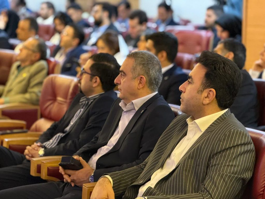 حضور مدیرعامل شرکت توسعه معادن و اکتشافات فلزیابان کویر در پانزدهمین رویداد جامع معدن و صنایع معدنی کشور
